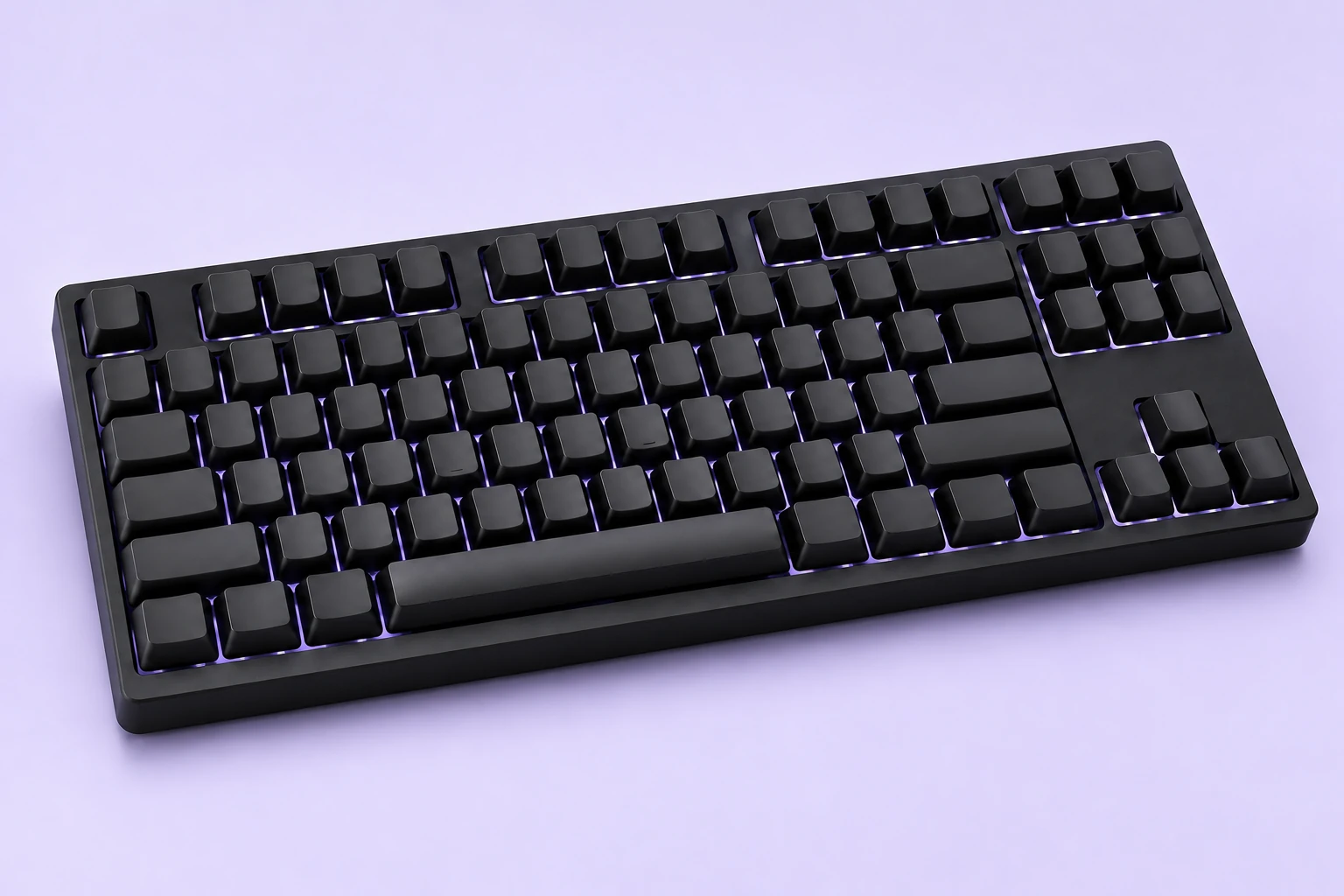 Um único teclado mecânico preto com iluminação lavanda e teclas sem inscrições sobre fundo claro, imagem ilustrativa